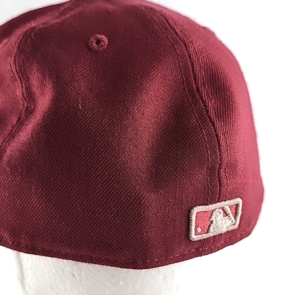 ⭐️3/ $30⭐️ Toronto Blue Jays New Era 59Fifty Ball Cap Burgundy Tan Size 7.5 - Picture 7 of 14